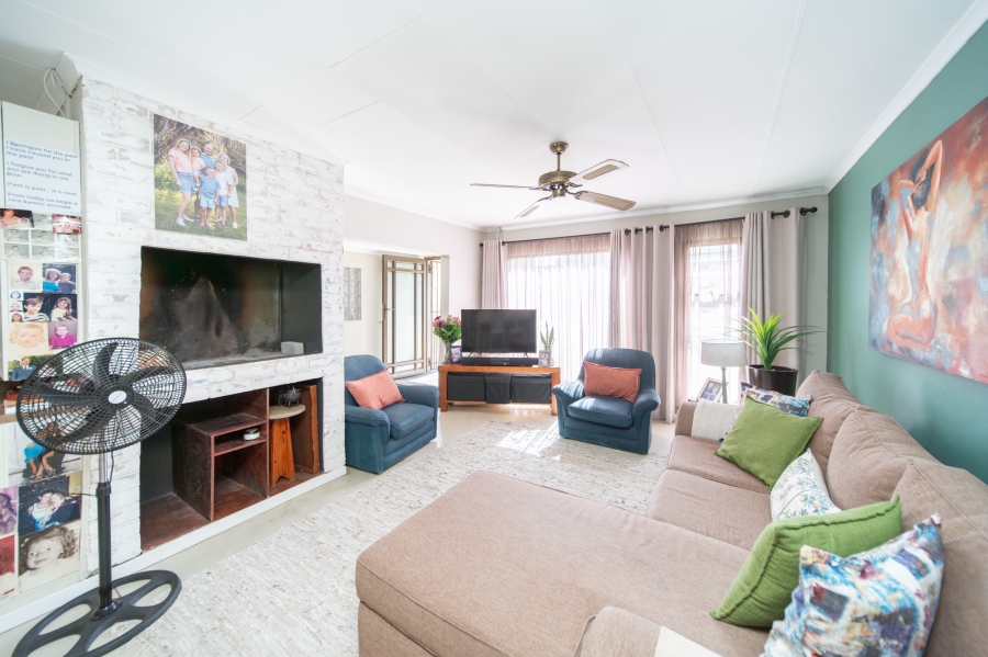 3 Bedroom Property for Sale in Abbotsford Eastern Cape